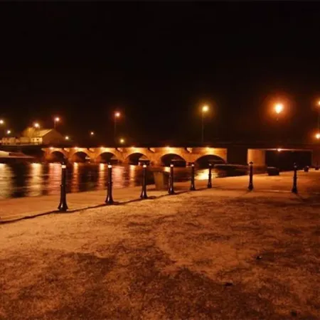 Riverside Marina Apartamento Lanesborough