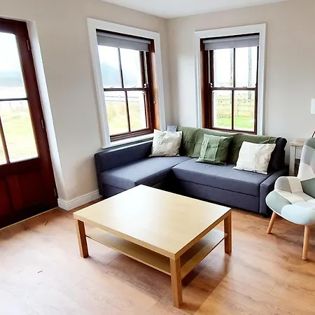 Riverside Marina * Lanesborough