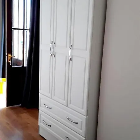 Riverside Marina Lanesborough