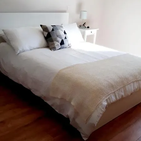 Riverside Marina * Lanesborough