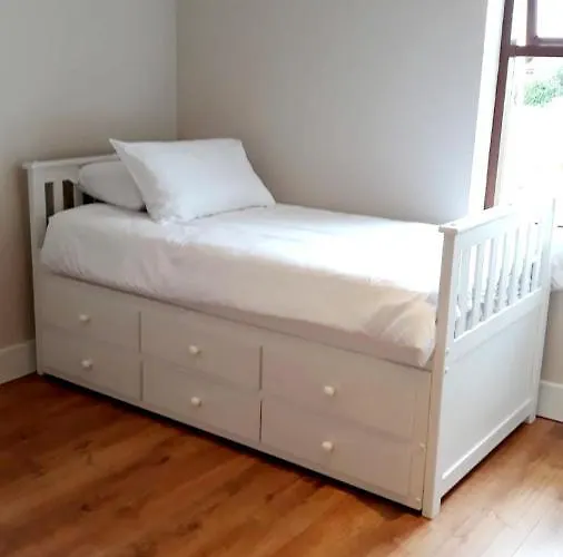 Apartman Riverside Marina Lanesborough